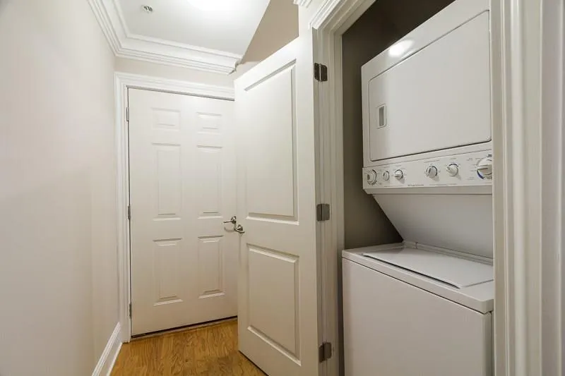 179 Le Gran Court, Atlanta, Georgia 30328, 2 Bedrooms Bedrooms, ,2 BathroomsBathrooms,Residential,Sold,179 Le Gran Court,5795440