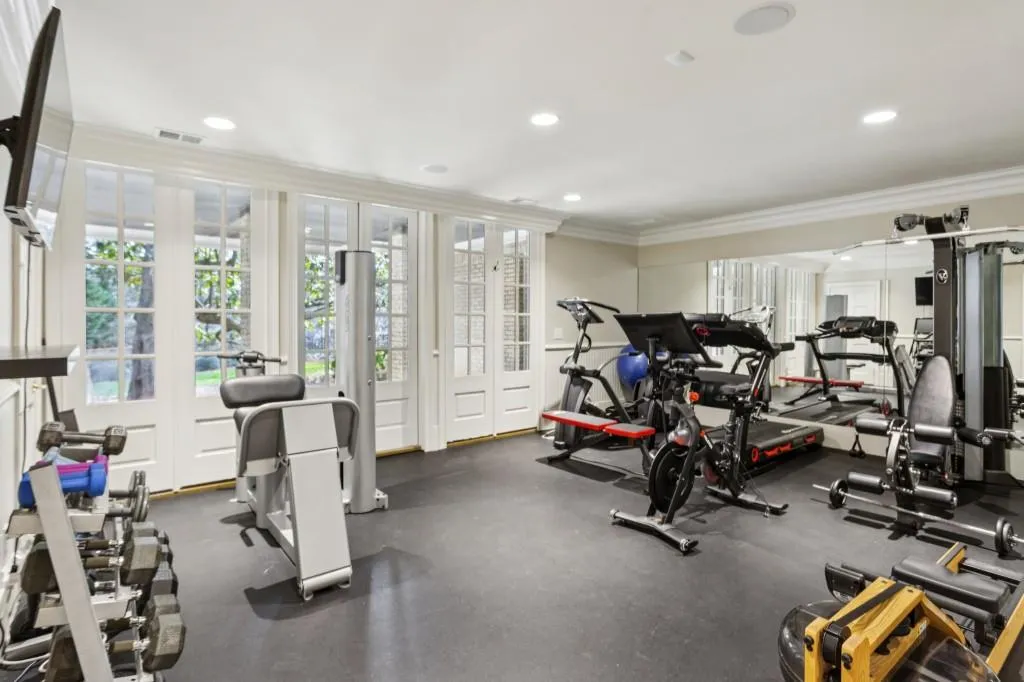 305 Forrest Lake Drive, Sandy Springs, Georgia 30327, 6 Bedrooms Bedrooms, ,7 BathroomsBathrooms,Residential,For Sale,305 Forrest Lake Drive,7711387