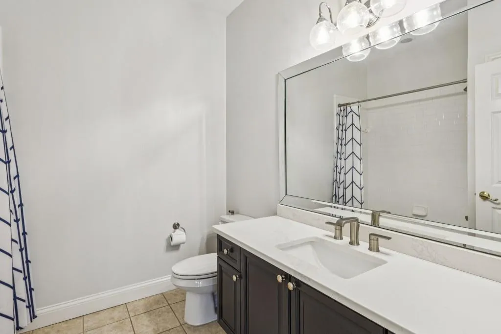 305 Forrest Lake Drive, Sandy Springs, Georgia 30327, 6 Bedrooms Bedrooms, ,7 BathroomsBathrooms,Residential,For Sale,305 Forrest Lake Drive,7711387