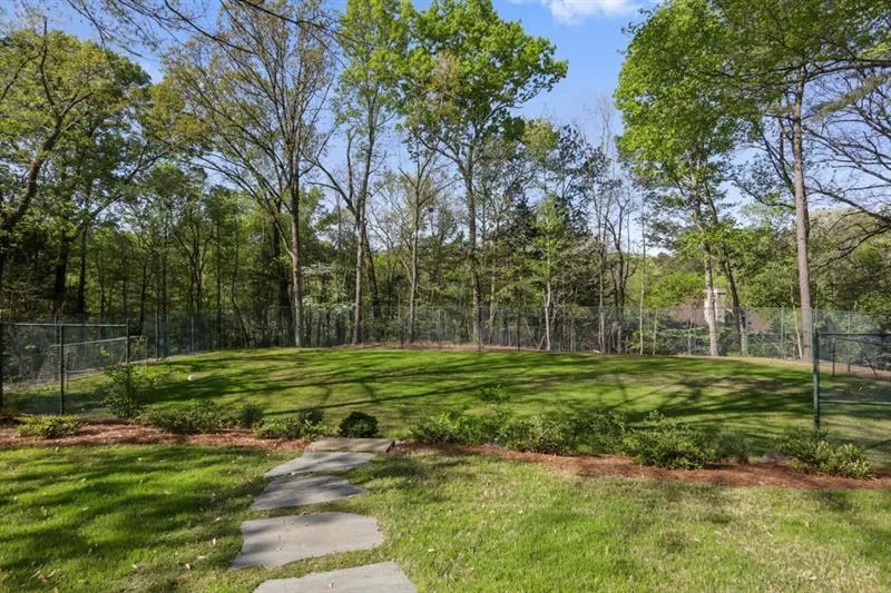 110 Cameron Glen Drive, Atlanta, Georgia 30328, 5 Bedrooms Bedrooms, ,4 BathroomsBathrooms,Residential,Sold,110 Cameron Glen Drive,6538515