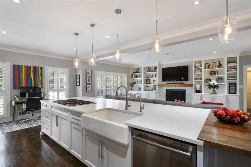 110 Cameron Glen Drive, Atlanta, Georgia 30328, 5 Bedrooms Bedrooms, ,4 BathroomsBathrooms,Residential,Sold,110 Cameron Glen Drive,6538515