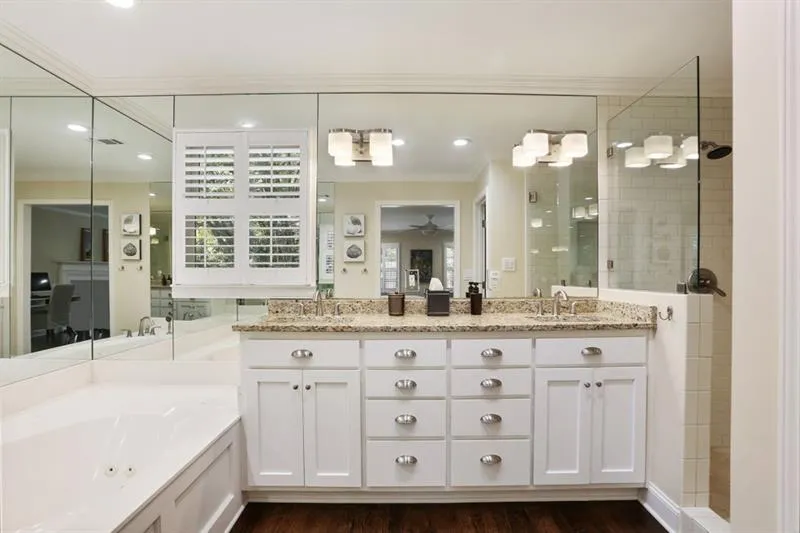 110 Cameron Glen Drive, Atlanta, Georgia 30328, 5 Bedrooms Bedrooms, ,4 BathroomsBathrooms,Residential,Sold,110 Cameron Glen Drive,6538515