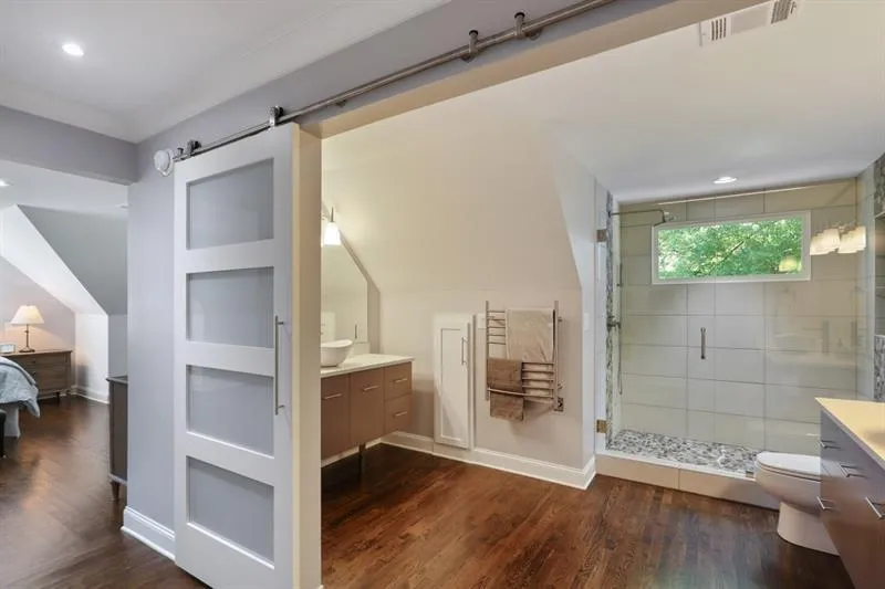 110 Cameron Glen Drive, Atlanta, Georgia 30328, 5 Bedrooms Bedrooms, ,4 BathroomsBathrooms,Residential,Sold,110 Cameron Glen Drive,6538515