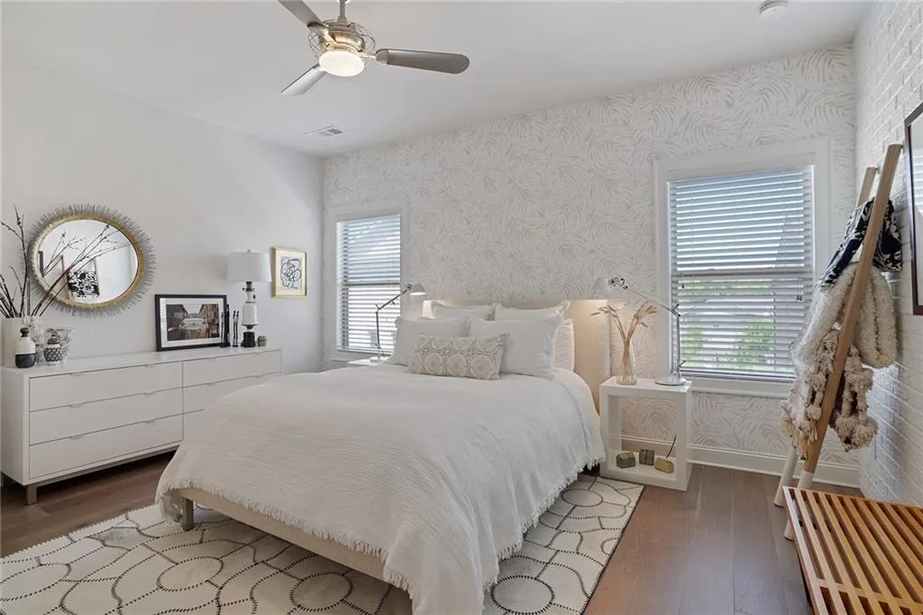 4747 Roswell Road, Atlanta, Georgia 30342, 2 Bedrooms Bedrooms, ,2 BathroomsBathrooms,Residential,Sold,4747 Roswell Road,6911935