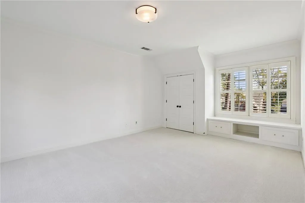 2628 Dogwood Terrace Ne, Brookhaven, Georgia 30319, 5 Bedrooms Bedrooms, ,4 BathroomsBathrooms,Residential,For Sale,2628 Dogwood Terrace Ne,7675583