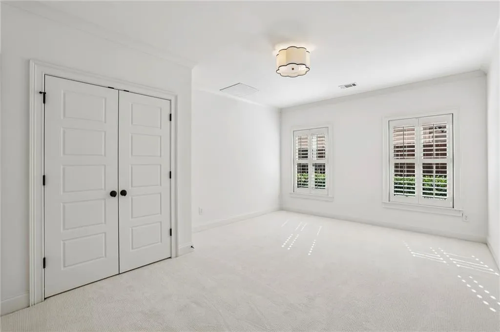 2628 Dogwood Terrace Ne, Brookhaven, Georgia 30319, 5 Bedrooms Bedrooms, ,4 BathroomsBathrooms,Residential,For Sale,2628 Dogwood Terrace Ne,7675583