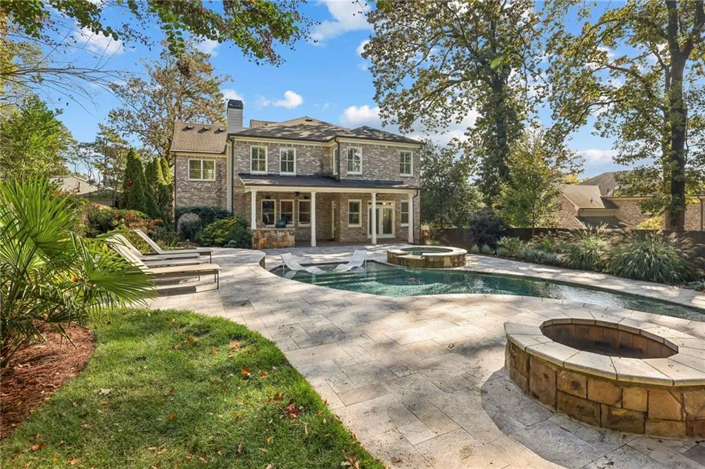 2628 Dogwood Terrace Ne, Brookhaven, Georgia 30319, 5 Bedrooms Bedrooms, ,4 BathroomsBathrooms,Residential,For Sale,2628 Dogwood Terrace Ne,7675583