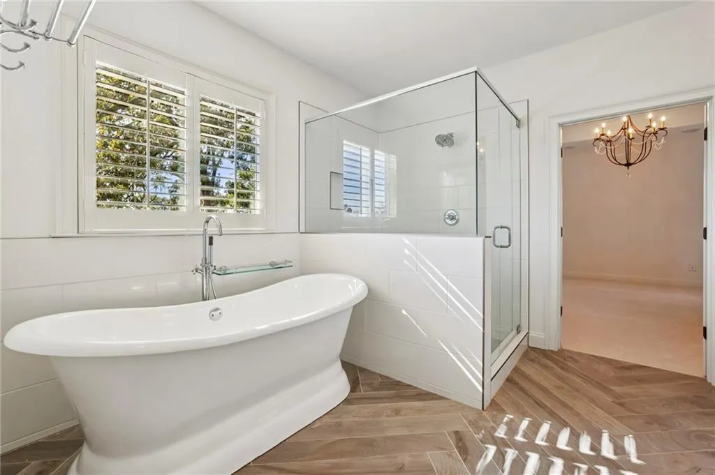 2628 Dogwood Terrace Ne, Brookhaven, Georgia 30319, 5 Bedrooms Bedrooms, ,4 BathroomsBathrooms,Residential,For Sale,2628 Dogwood Terrace Ne,7675583