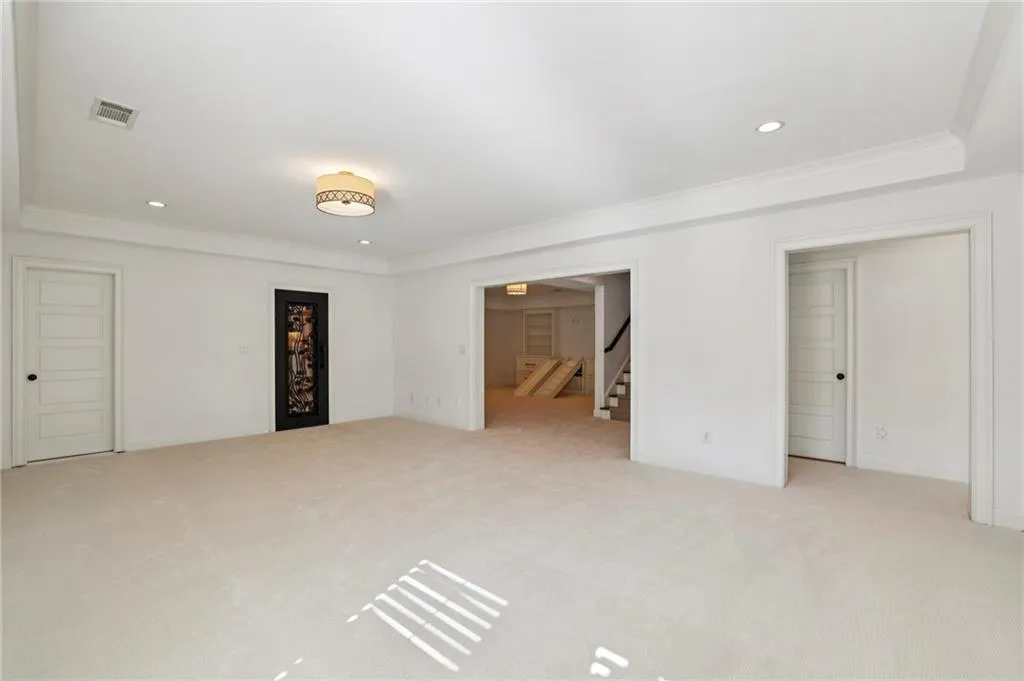 2628 Dogwood Terrace Ne, Brookhaven, Georgia 30319, 5 Bedrooms Bedrooms, ,4 BathroomsBathrooms,Residential,For Sale,2628 Dogwood Terrace Ne,7675583