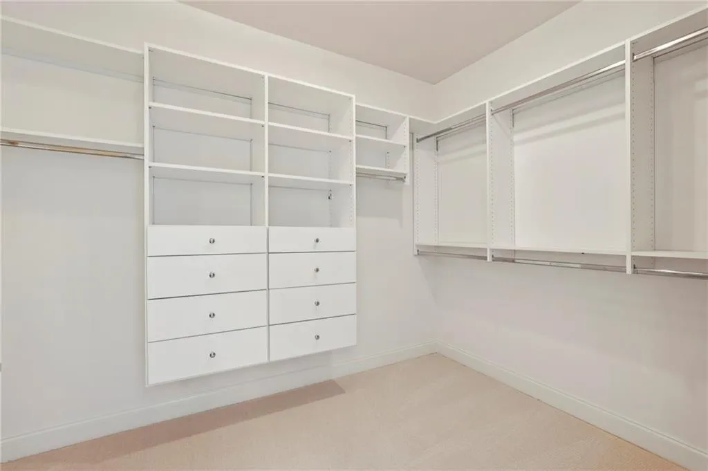 2628 Dogwood Terrace Ne, Brookhaven, Georgia 30319, 5 Bedrooms Bedrooms, ,4 BathroomsBathrooms,Residential,For Sale,2628 Dogwood Terrace Ne,7675583