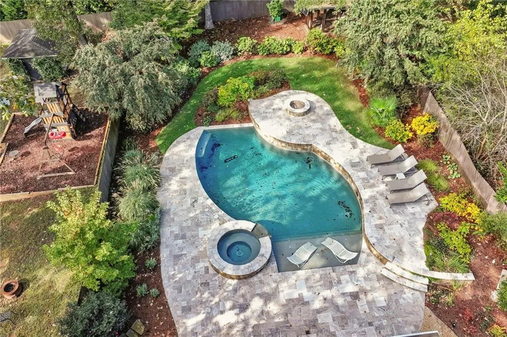 2628 Dogwood Terrace Ne, Brookhaven, Georgia 30319, 5 Bedrooms Bedrooms, ,4 BathroomsBathrooms,Residential,For Sale,2628 Dogwood Terrace Ne,7675583