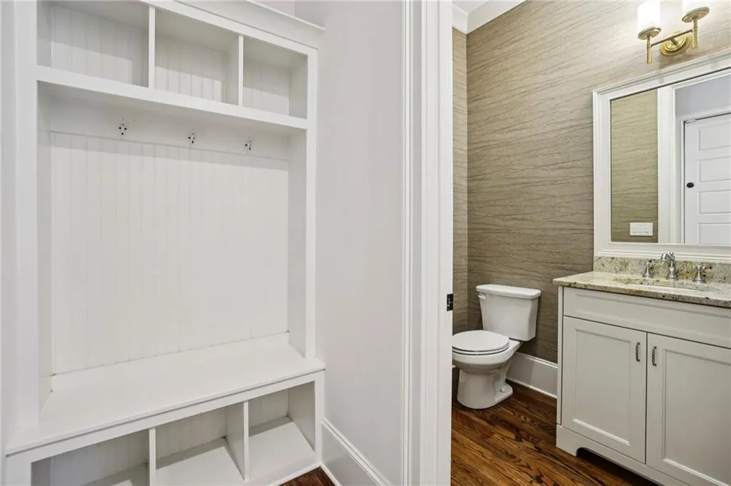 2628 Dogwood Terrace Ne, Brookhaven, Georgia 30319, 5 Bedrooms Bedrooms, ,4 BathroomsBathrooms,Residential,For Sale,2628 Dogwood Terrace Ne,7675583