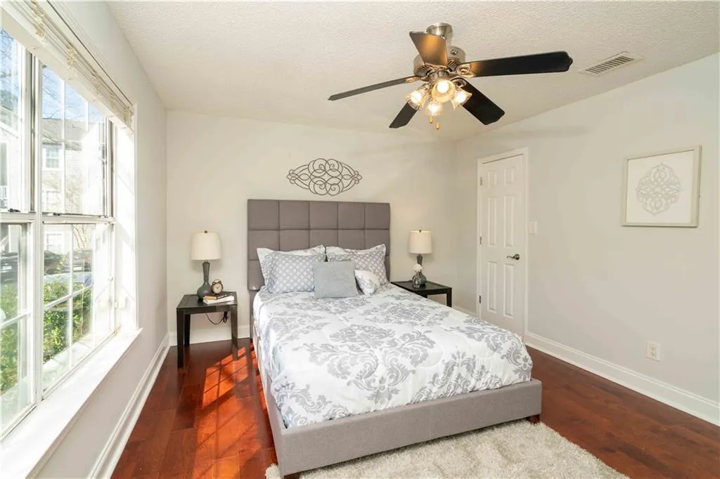 6101 Santa Fe Parkway, Sandy Springs, Georgia 30350, 3 Bedrooms Bedrooms, ,2 BathroomsBathrooms,Residential,Sold,6101 Santa Fe Parkway,6689950
