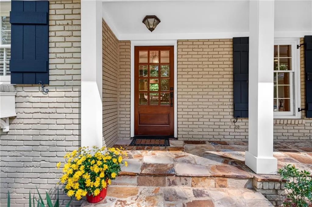 2070 Clay Drive Ne, Sandy Springs, Georgia 30350, 3 Bedrooms Bedrooms, ,2 BathroomsBathrooms,Residential,For Sale,2070 Clay Drive Ne,7760560