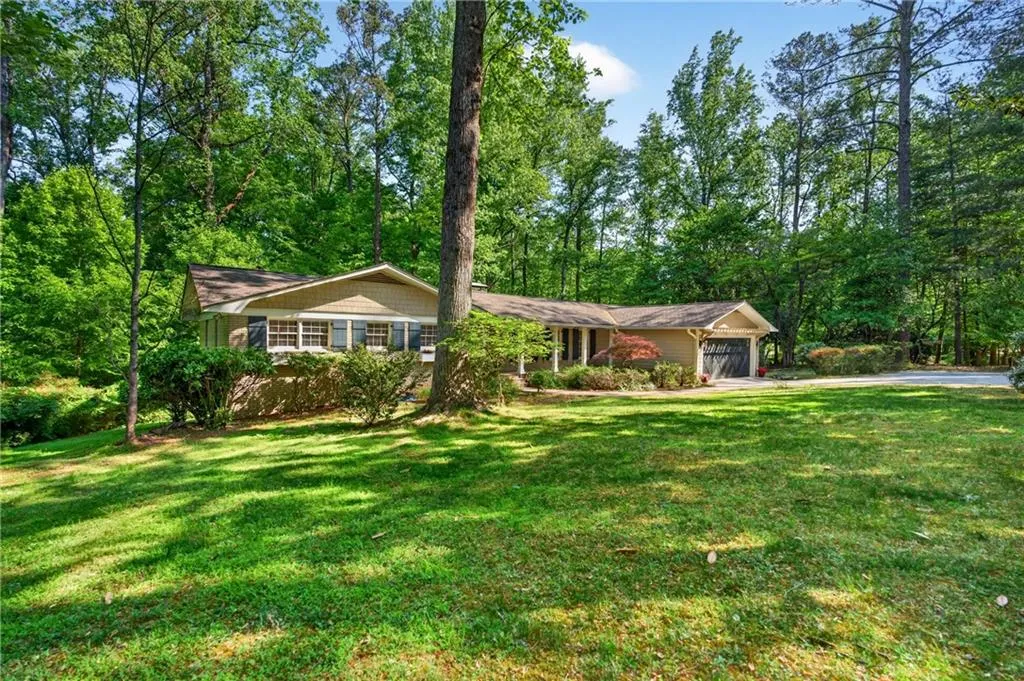 2070 Clay Drive Ne, Sandy Springs, Georgia 30350, 3 Bedrooms Bedrooms, ,2 BathroomsBathrooms,Residential,For Sale,2070 Clay Drive Ne,7760560