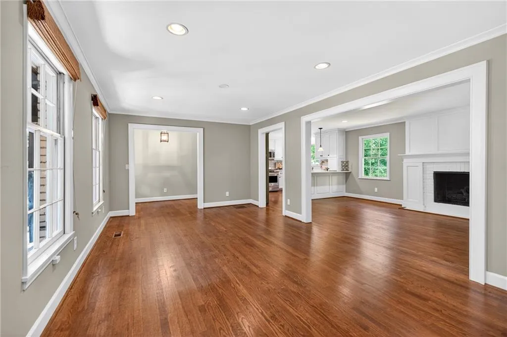 2070 Clay Drive Ne, Sandy Springs, Georgia 30350, 3 Bedrooms Bedrooms, ,2 BathroomsBathrooms,Residential,For Sale,2070 Clay Drive Ne,7760560