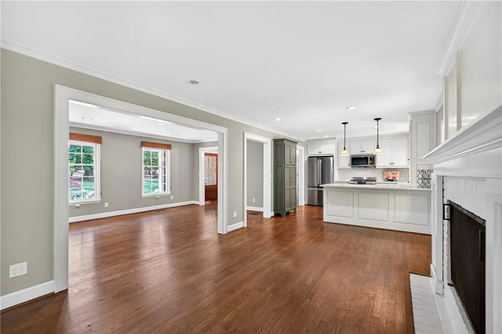 2070 Clay Drive Ne, Sandy Springs, Georgia 30350, 3 Bedrooms Bedrooms, ,2 BathroomsBathrooms,Residential,For Sale,2070 Clay Drive Ne,7760560