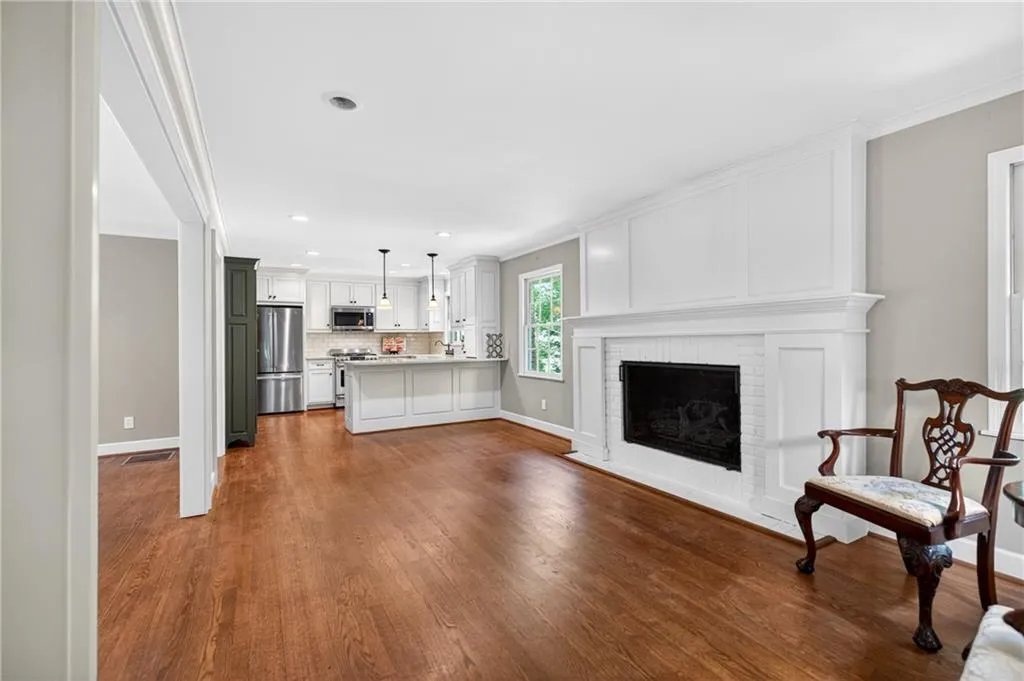 2070 Clay Drive Ne, Sandy Springs, Georgia 30350, 3 Bedrooms Bedrooms, ,2 BathroomsBathrooms,Residential,For Sale,2070 Clay Drive Ne,7760560