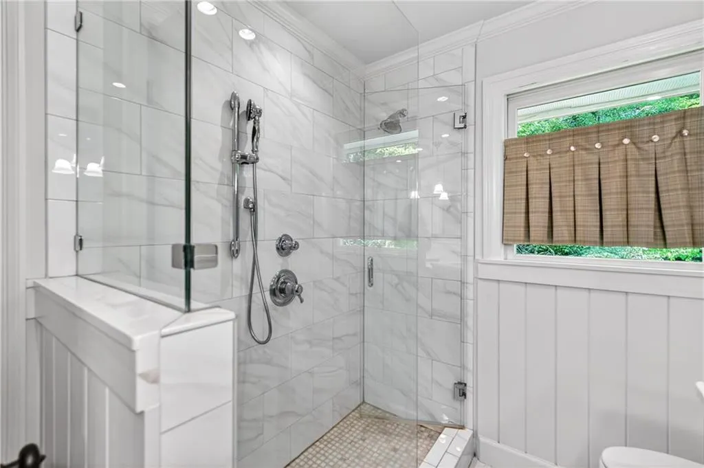 2070 Clay Drive Ne, Sandy Springs, Georgia 30350, 3 Bedrooms Bedrooms, ,2 BathroomsBathrooms,Residential,For Sale,2070 Clay Drive Ne,7760560