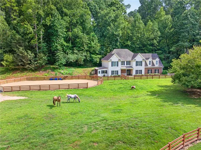 4287 Pine Vale Road, Gainesville, Georgia 30507