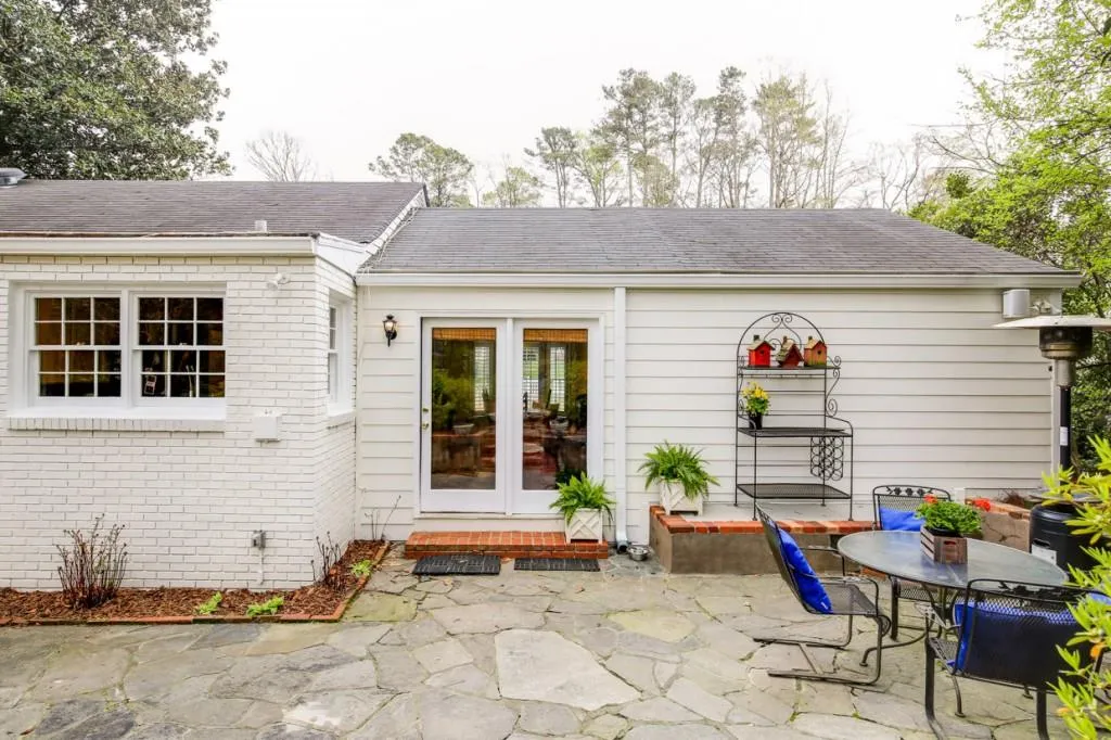 338 Pine Forest Road, Sandy Springs, Georgia 30342, 3 Bedrooms Bedrooms, ,2 BathroomsBathrooms,Residential,Sold,338 Pine Forest Road,5986881
