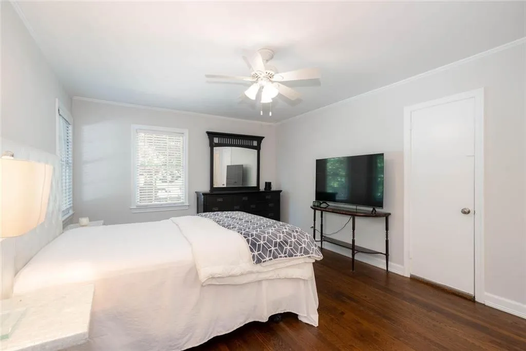 581 Hammond Drive, Atlanta, Georgia 30328, 3 Bedrooms Bedrooms, ,2 BathroomsBathrooms,Residential,Sold,581 Hammond Drive,7245477