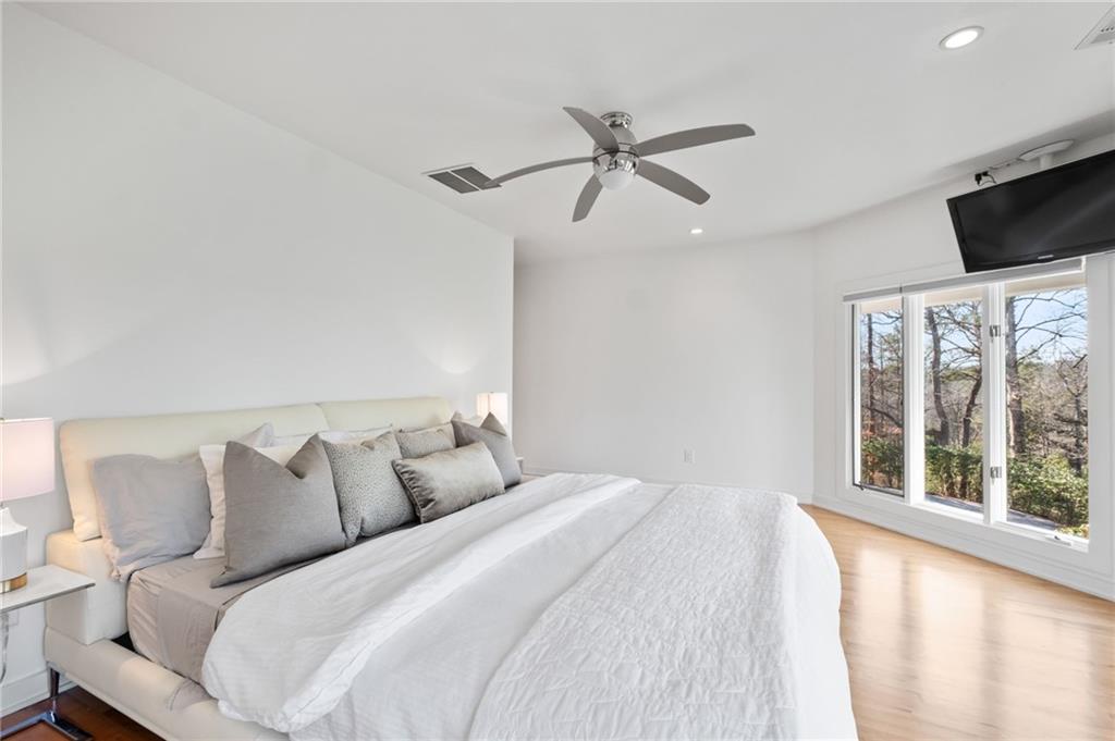 30 Chevaux Court, Atlanta, Georgia 30342, 4 Bedrooms Bedrooms, ,4 BathroomsBathrooms,Residential,Sold,30 Chevaux Court,7326939