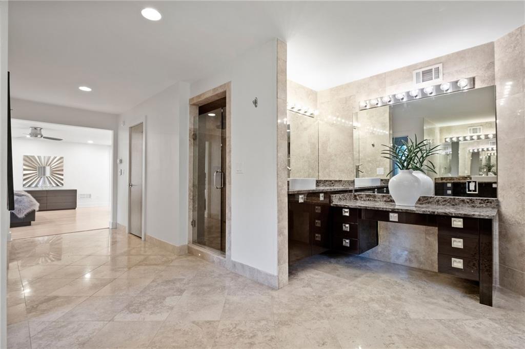 30 Chevaux Court, Atlanta, Georgia 30342, 4 Bedrooms Bedrooms, ,4 BathroomsBathrooms,Residential,Sold,30 Chevaux Court,7326939