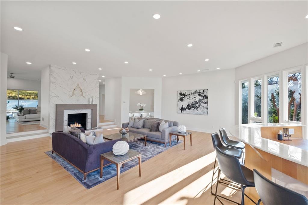 30 Chevaux Court, Atlanta, Georgia 30342, 4 Bedrooms Bedrooms, ,4 BathroomsBathrooms,Residential,Sold,30 Chevaux Court,7326939