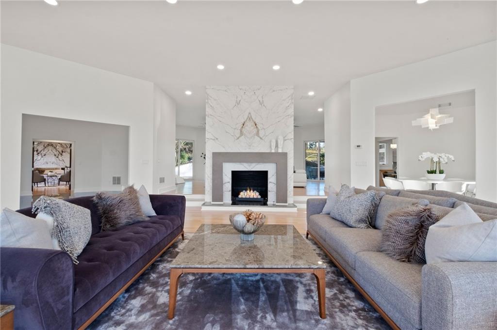 Stone fireplace surround with gas