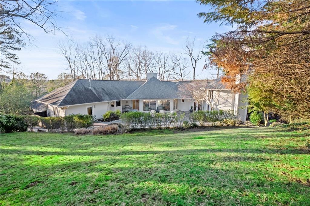 30 Chevaux Court, Atlanta, Georgia 30342, 4 Bedrooms Bedrooms, ,4 BathroomsBathrooms,Residential,Sold,30 Chevaux Court,7326939