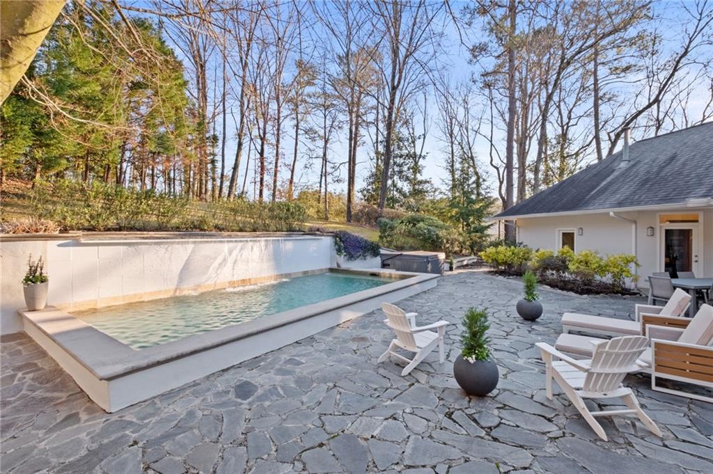 30 Chevaux Court, Atlanta, Georgia 30342, 4 Bedrooms Bedrooms, ,4 BathroomsBathrooms,Residential,Sold,30 Chevaux Court,7326939