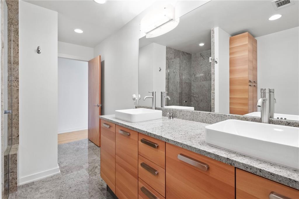 30 Chevaux Court, Atlanta, Georgia 30342, 4 Bedrooms Bedrooms, ,4 BathroomsBathrooms,Residential,Sold,30 Chevaux Court,7326939