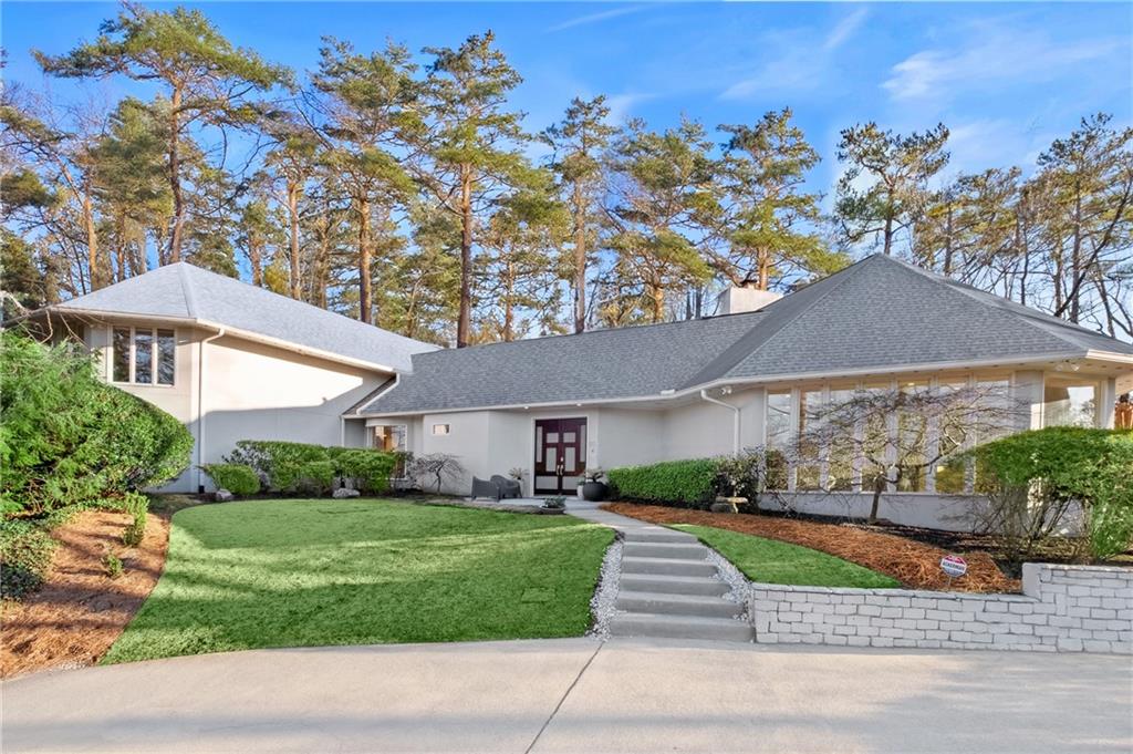 30 Chevaux Court, Atlanta, Georgia 30342, 4 Bedrooms Bedrooms, ,4 BathroomsBathrooms,Residential,Sold,30 Chevaux Court,7326939