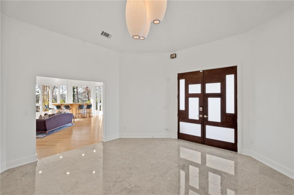 30 Chevaux Court, Atlanta, Georgia 30342, 4 Bedrooms Bedrooms, ,4 BathroomsBathrooms,Residential,Sold,30 Chevaux Court,7326939