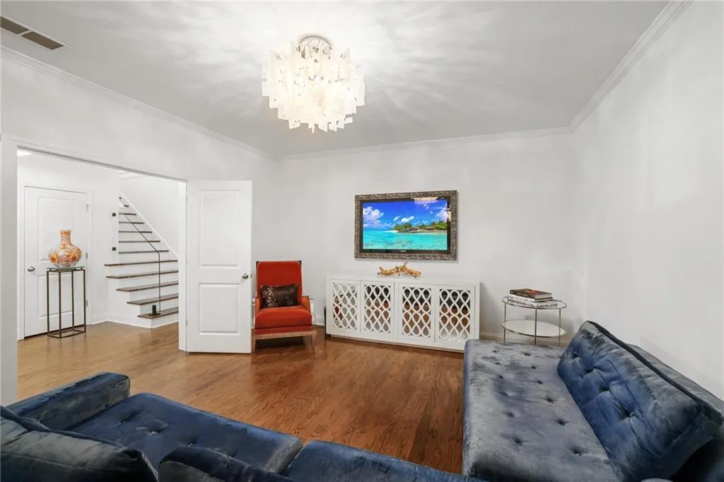 538 Sarabrook Place, Sandy Springs, Georgia 30342, 3 Bedrooms Bedrooms, ,3 BathroomsBathrooms,Residential,For Sale,538 Sarabrook Place,7637356