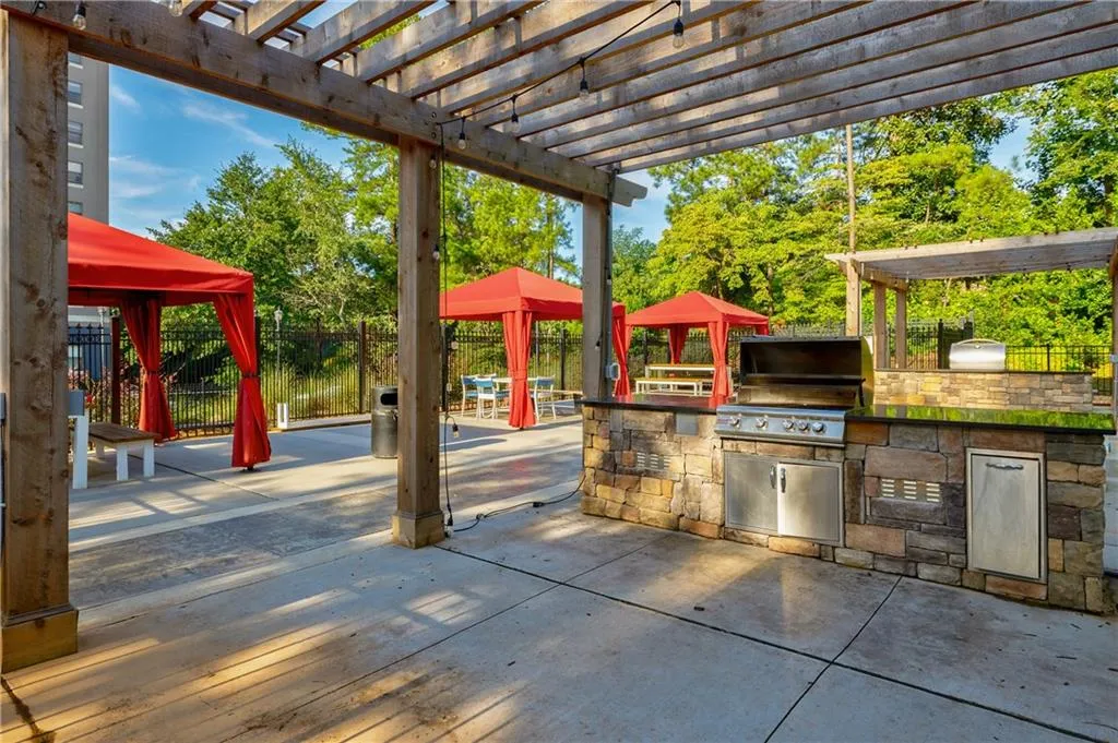 795 Hammond Drive Unit 1912, Atlanta, Georgia 30328, 1 Bedroom Bedrooms, ,1 BathroomBathrooms,Residential,Sold,795 Hammond Drive Unit 1912,6916237