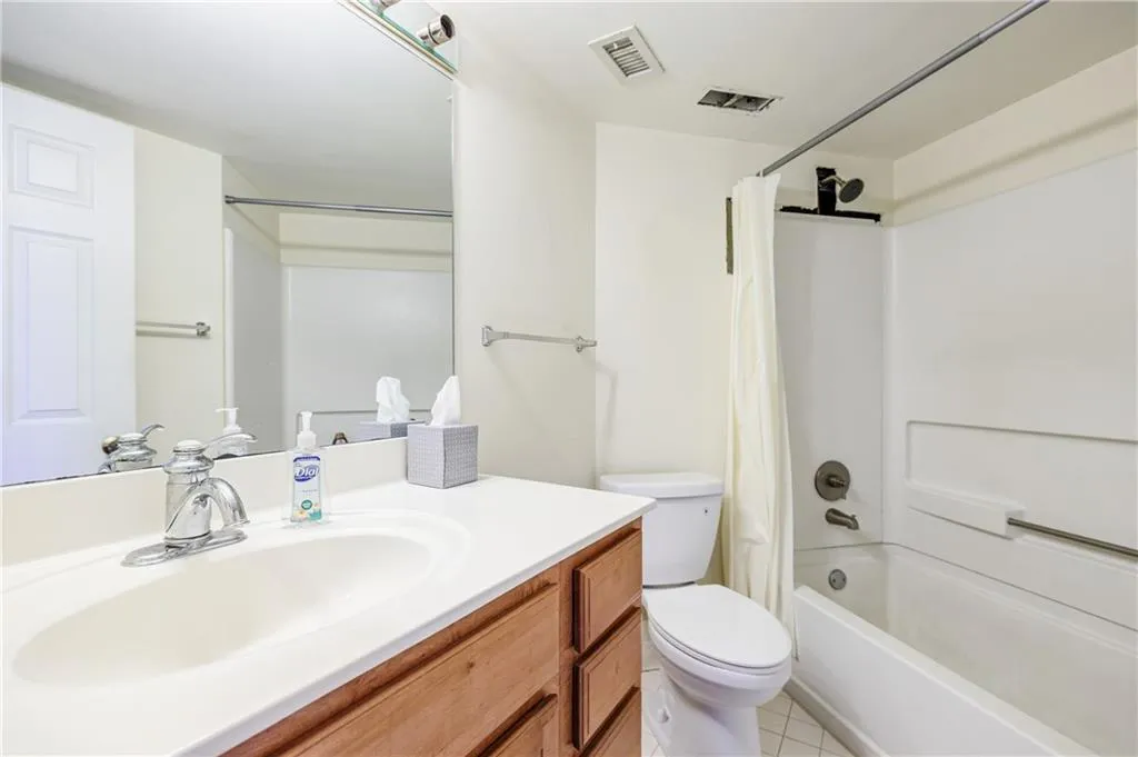795 Hammond Drive Unit 1912, Atlanta, Georgia 30328, 1 Bedroom Bedrooms, ,1 BathroomBathrooms,Residential,Sold,795 Hammond Drive Unit 1912,6916237