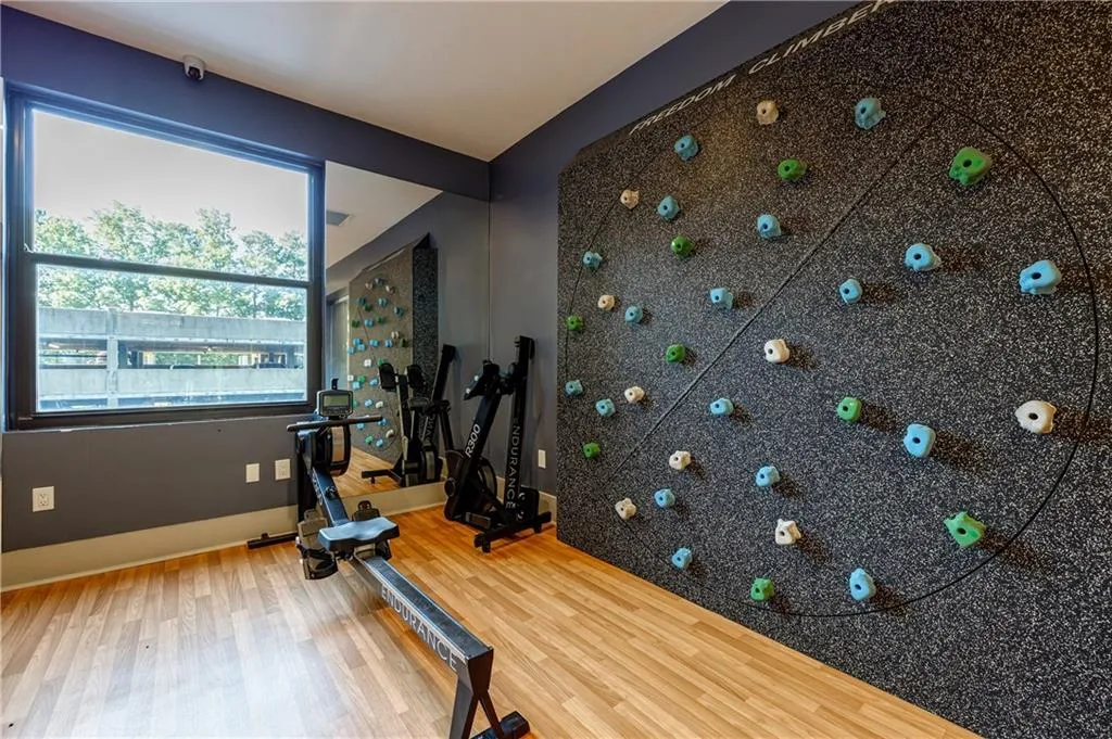 795 Hammond Drive Unit 1912, Atlanta, Georgia 30328, 1 Bedroom Bedrooms, ,1 BathroomBathrooms,Residential,Sold,795 Hammond Drive Unit 1912,6916237