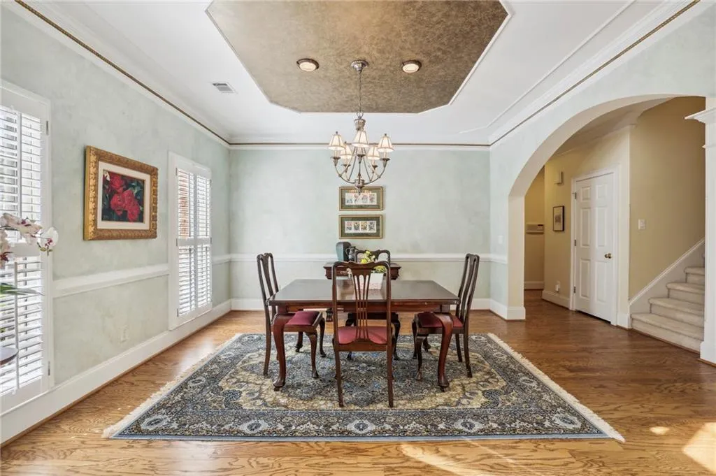 335 Hunting View Court, Atlanta, Georgia 30328, 5 Bedrooms Bedrooms, ,4 BathroomsBathrooms,Residential,Sold,335 Hunting View Court,7201264