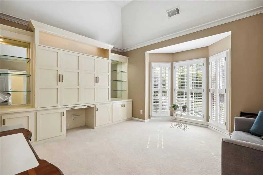 335 Hunting View Court, Atlanta, Georgia 30328, 5 Bedrooms Bedrooms, ,4 BathroomsBathrooms,Residential,Sold,335 Hunting View Court,7201264