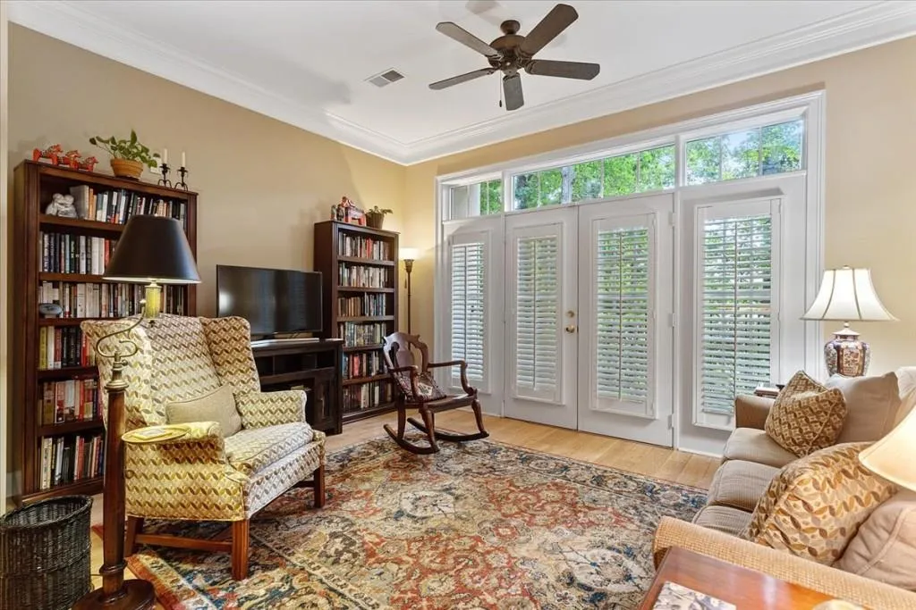 5415 Northland Drive Unit 108, Atlanta, Georgia 30342, 1 Bedroom Bedrooms, ,1 BathroomBathrooms,Residential,Sold,5415 Northland Drive Unit 108,6893749