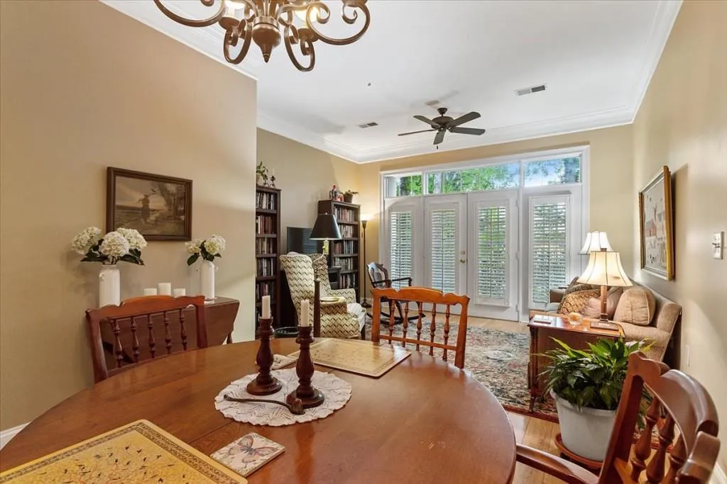 5415 Northland Drive Unit 108, Atlanta, Georgia 30342, 1 Bedroom Bedrooms, ,1 BathroomBathrooms,Residential,Sold,5415 Northland Drive Unit 108,6893749