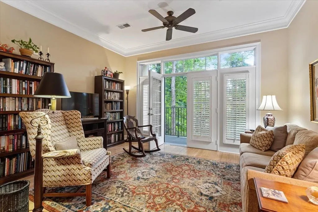 5415 Northland Drive Unit 108, Atlanta, Georgia 30342, 1 Bedroom Bedrooms, ,1 BathroomBathrooms,Residential,Sold,5415 Northland Drive Unit 108,6893749