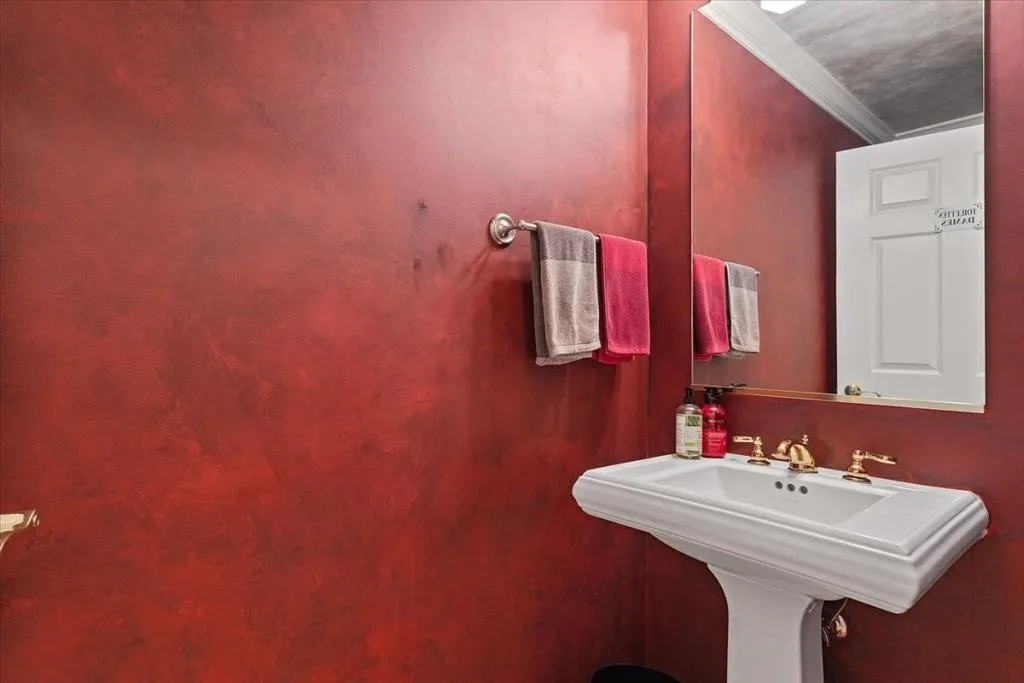 5415 Northland Drive Unit 108, Atlanta, Georgia 30342, 1 Bedroom Bedrooms, ,1 BathroomBathrooms,Residential,Sold,5415 Northland Drive Unit 108,6893749