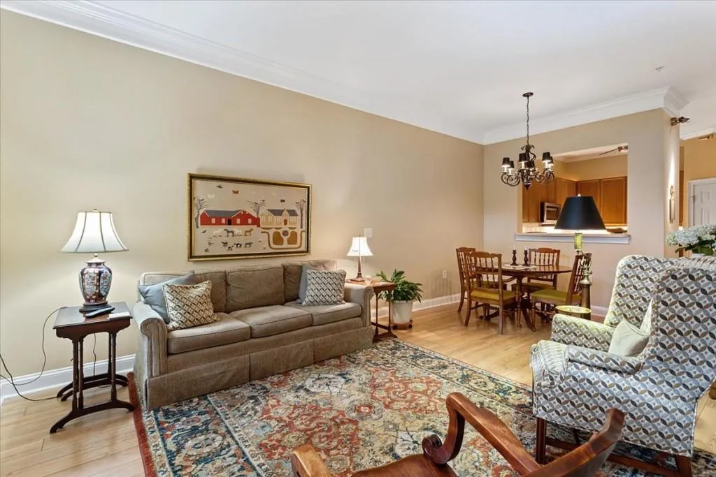 5415 Northland Drive Unit 108, Atlanta, Georgia 30342, 1 Bedroom Bedrooms, ,1 BathroomBathrooms,Residential,Sold,5415 Northland Drive Unit 108,6893749