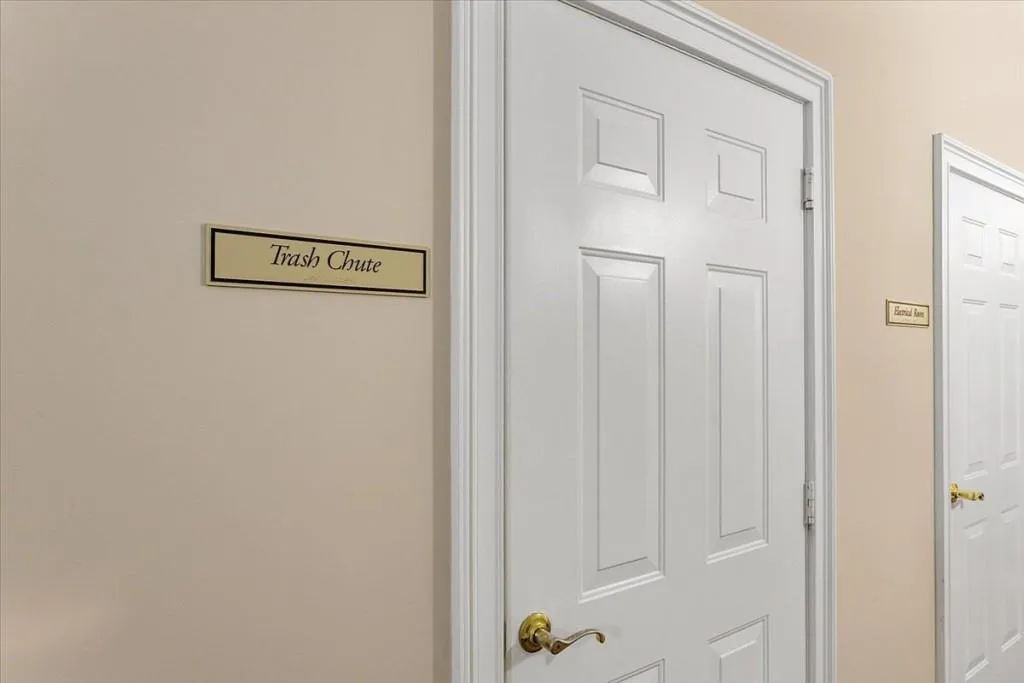 5415 Northland Drive Unit 108, Atlanta, Georgia 30342, 1 Bedroom Bedrooms, ,1 BathroomBathrooms,Residential,Sold,5415 Northland Drive Unit 108,6893749