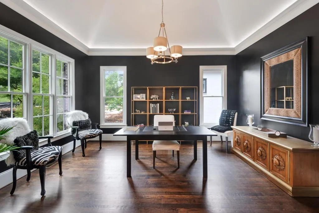 435 Windsor Parkway Ne, Sandy Springs, Georgia 30342, 5 Bedrooms Bedrooms, ,4 BathroomsBathrooms,Residential,Sold,435 Windsor Parkway Ne,6620235