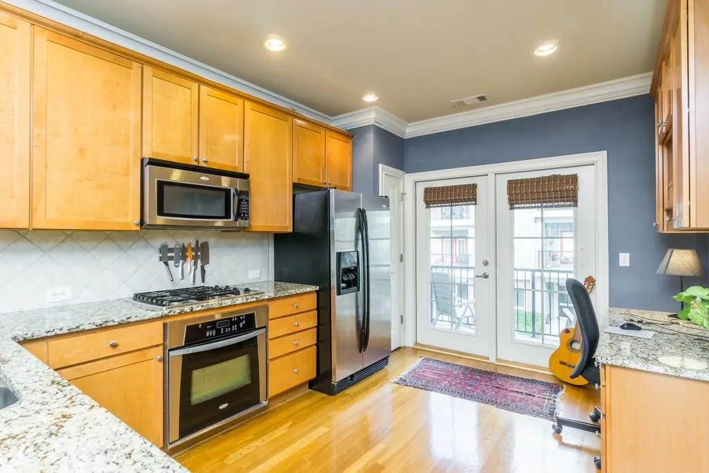 6418 Paulson Place, Atlanta, Georgia 30328, 2 Bedrooms Bedrooms, ,2 BathroomsBathrooms,Residential,Sold,6418 Paulson Place,5969381 6418 Paulson Place, Atlanta, Georgia 30328, 2 Bedrooms Bedrooms, ,2 BathroomsBathrooms,Residential,Sold,6418 Paulson Place,5969381