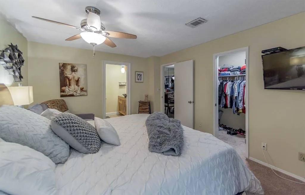 1609 Vicksburg Place, Sandy Springs, Georgia 30350, 2 Bedrooms Bedrooms, ,2 BathroomsBathrooms,Residential,Sold,1609 Vicksburg Place,6621578 1609 Vicksburg Place, Sandy Springs, Georgia 30350, 2 Bedrooms Bedrooms, ,2 BathroomsBathrooms,Residential,Sold,1609 Vicksburg Place,6621578